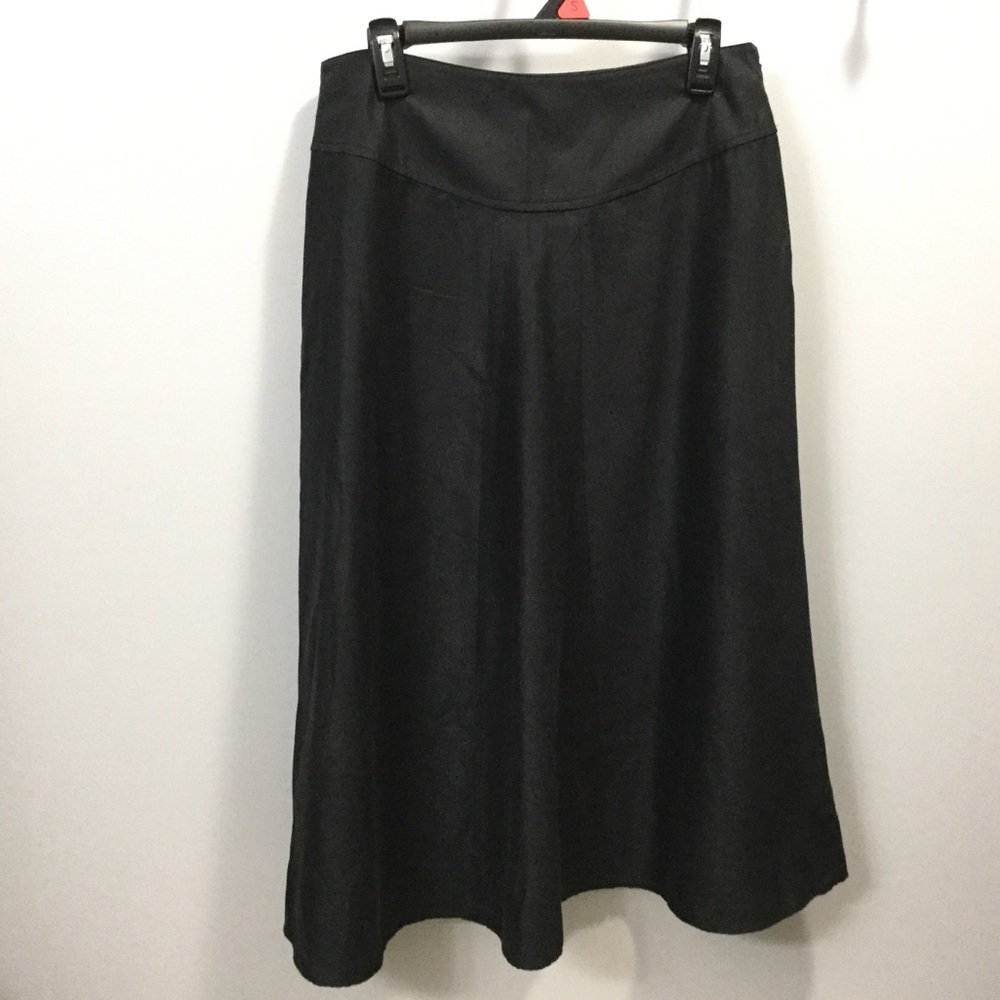 Black Jones Wear skirt size 12